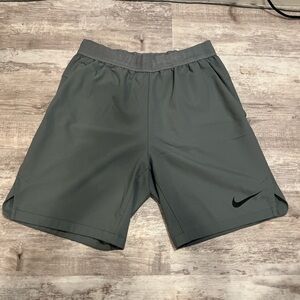 Nike Men's Gray Dri-Fit Shorts